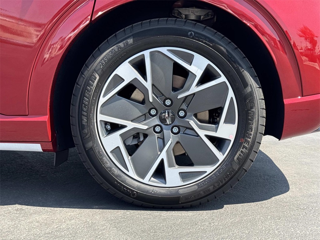 2026 Genesis GV60 Performance photo 18