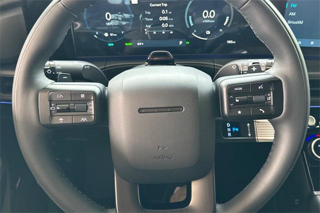 2025 Hyundai Santa Fe Calligraphy photo 17