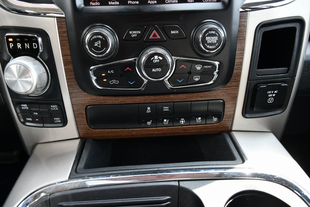 2016 Ram 1500 Laramie photo 19