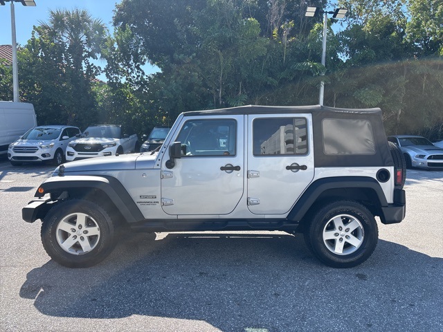 2016 Jeep Wrangler Unlimited Sport photo 4