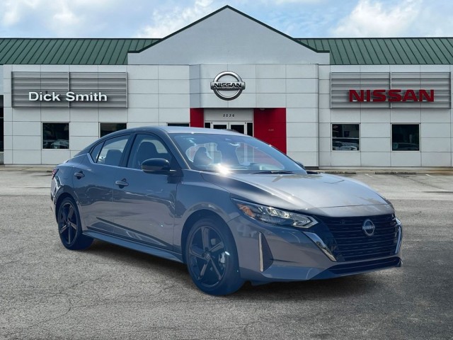 2025 Nissan Sentra SR's photo