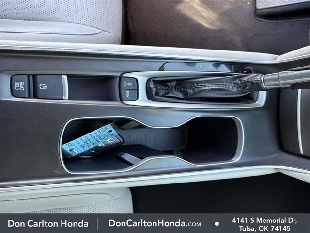 2018 Honda Accord Touring photo 23