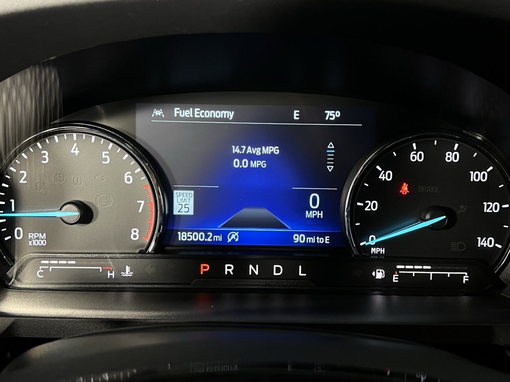 2024 Ford Explorer ST-Line photo 9