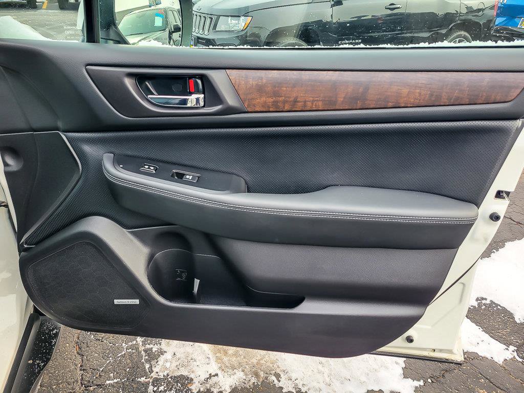 2017 SUBARU OUTBACK - Image 27
