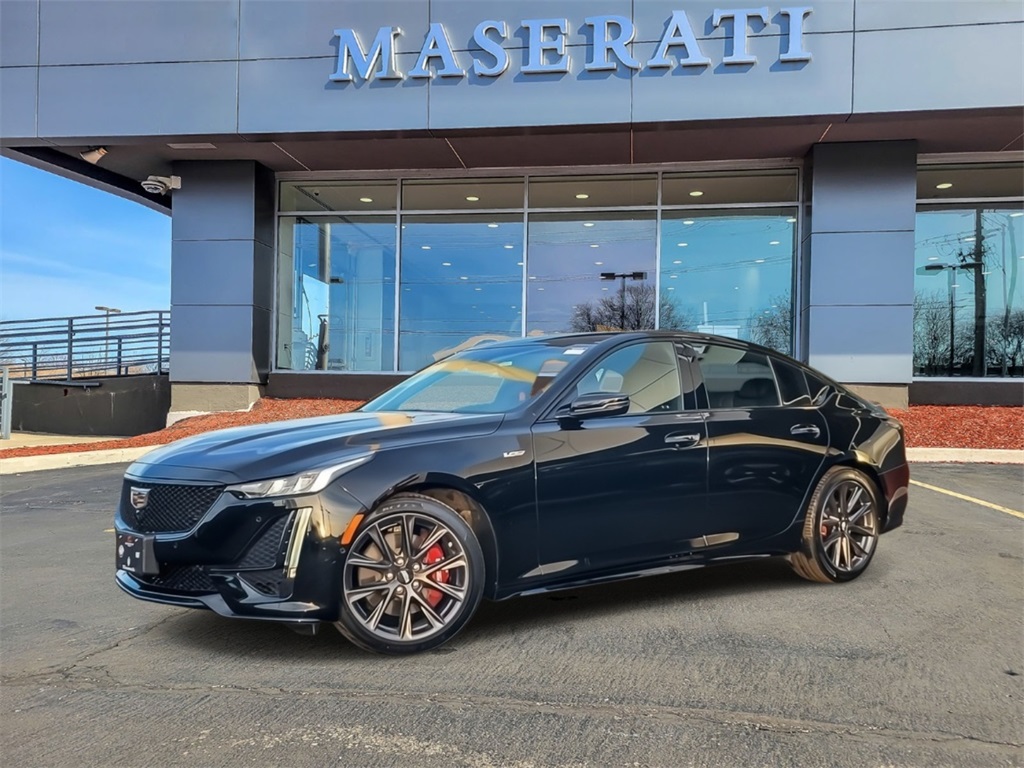 2023 Cadillac CT5 V-Series's photo