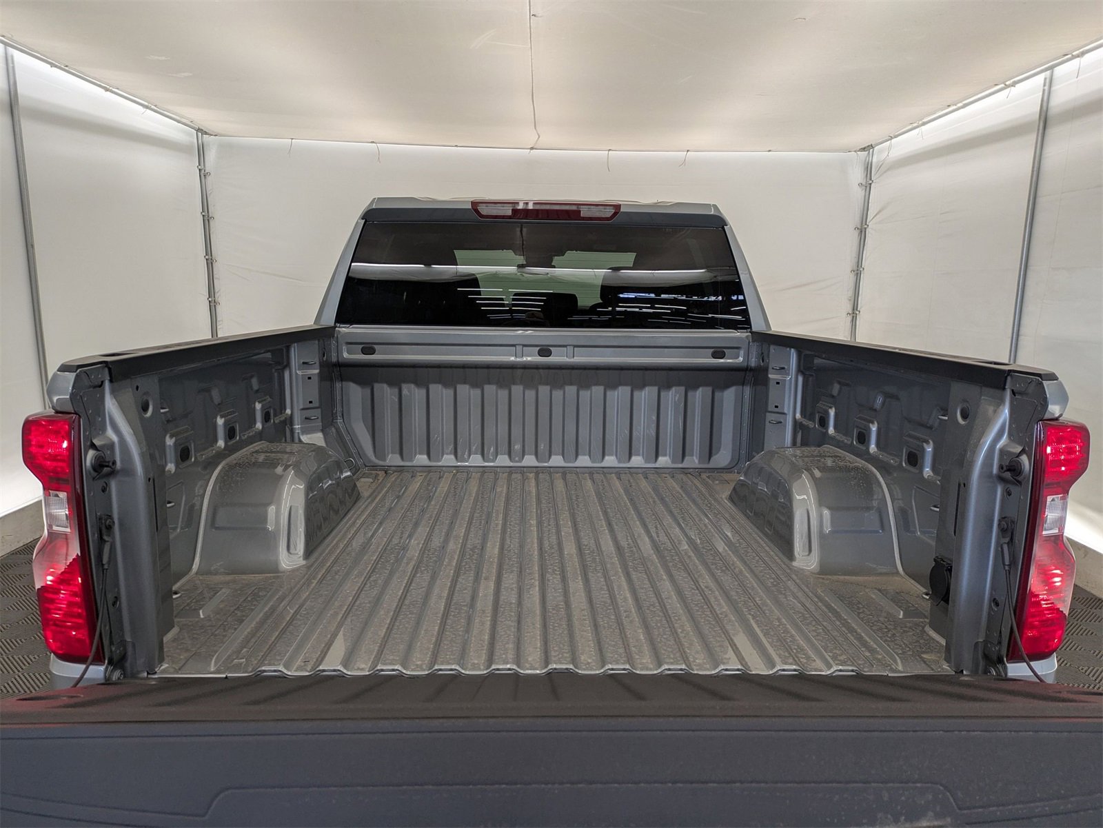 2025 Chevrolet Silverado 1500 LT photo 31