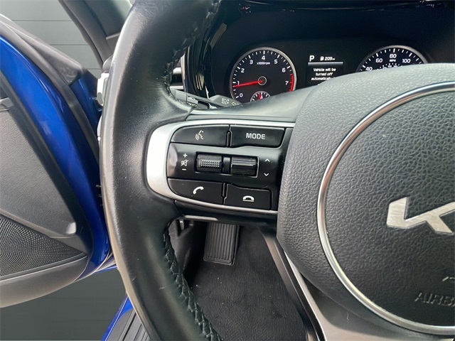 2022 Kia K5 GT-Line photo 16
