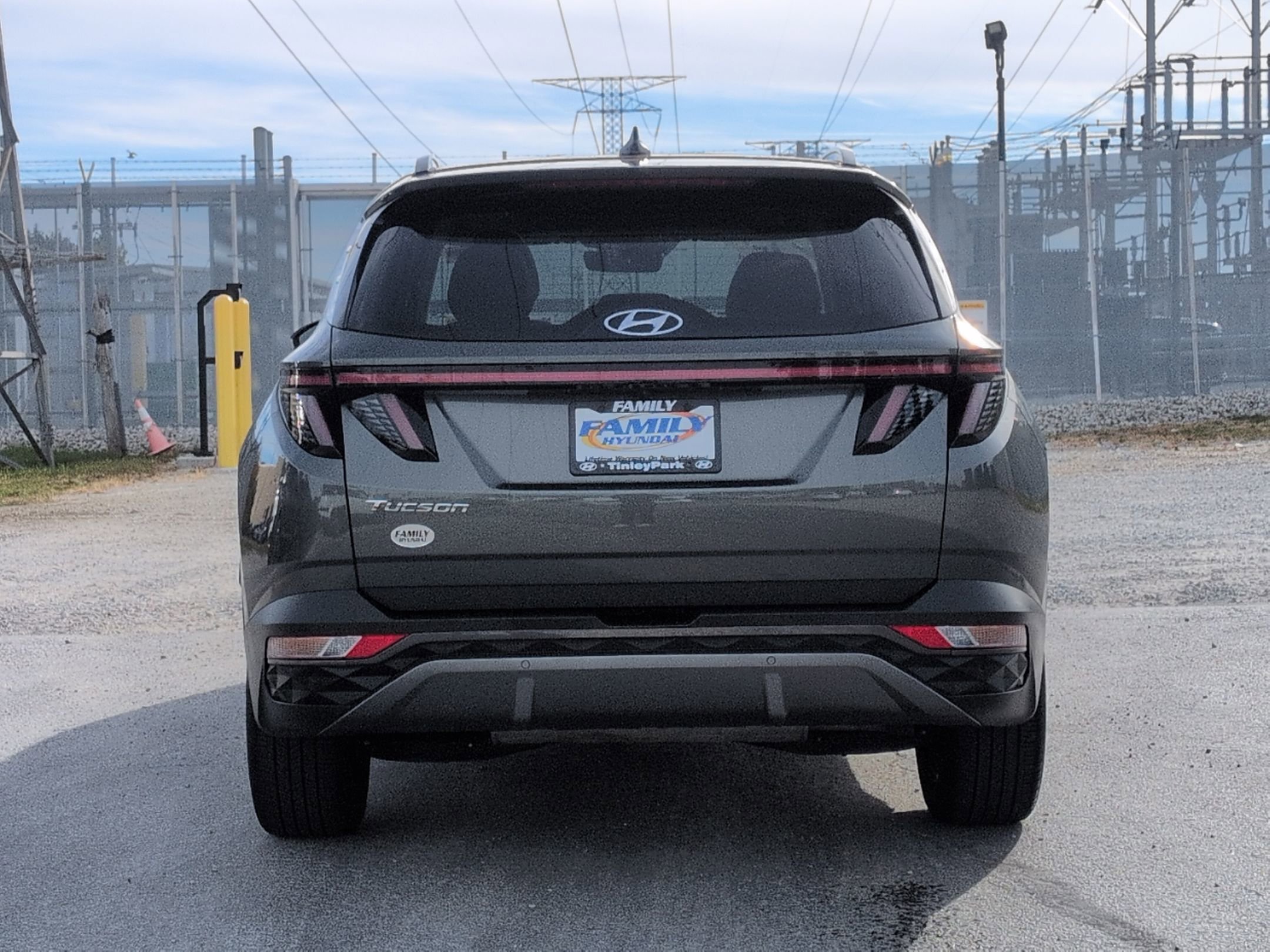 2022 Hyundai Tucson Limited photo 2