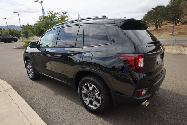 2022 Honda Passport TrailSport photo 5