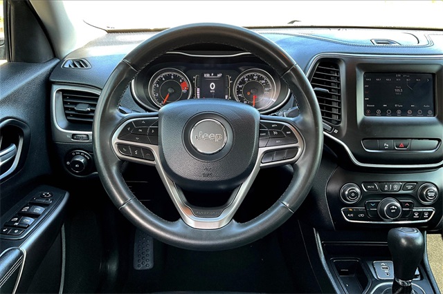 2020 Jeep Cherokee Latitude photo 8
