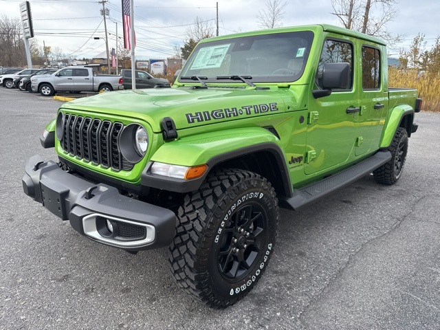 2025 Jeep Gladiator Sport photo 3