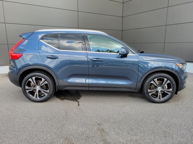 2022 Volvo XC40 T5 Inscription photo 7