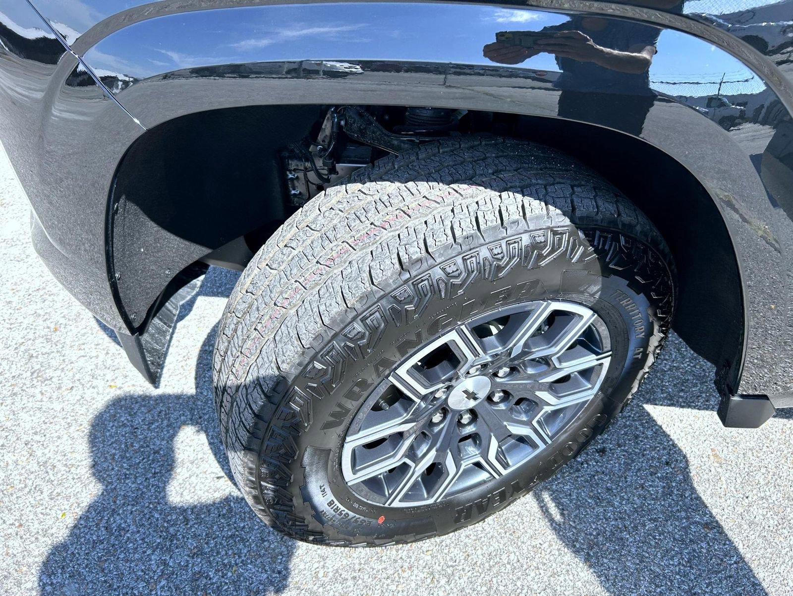 2026 Chevrolet Colorado Z71 photo 23