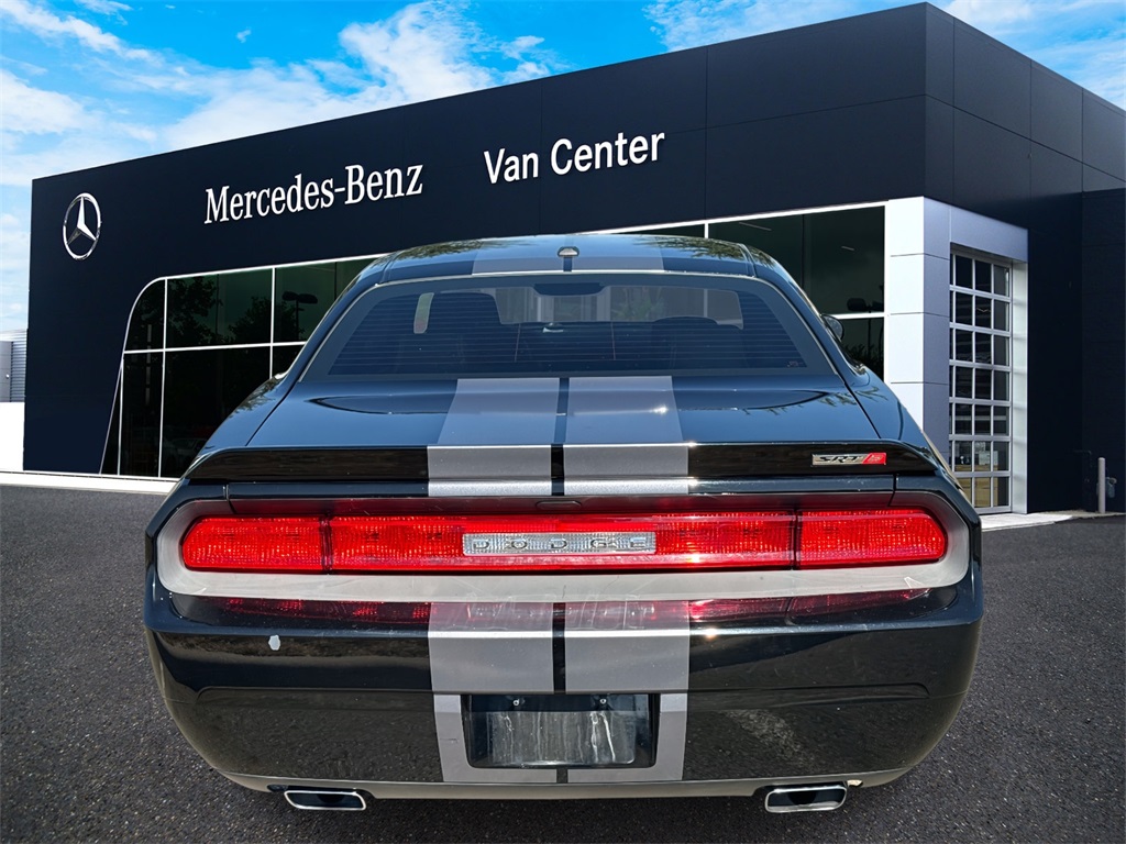 2012 Dodge Challenger SRT8 392 photo 4