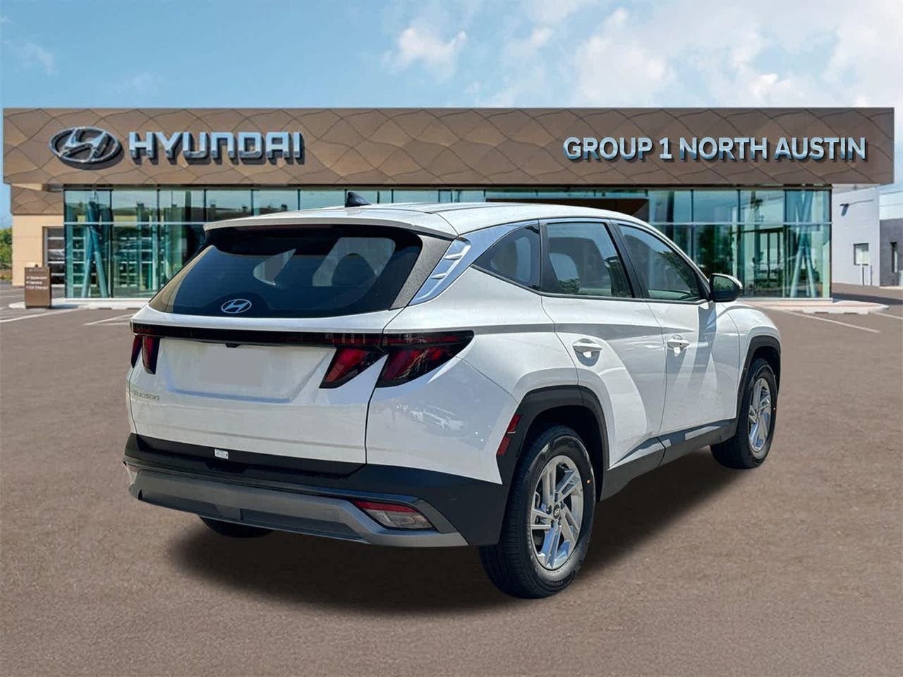 2025 Hyundai Tucson SE photo 4