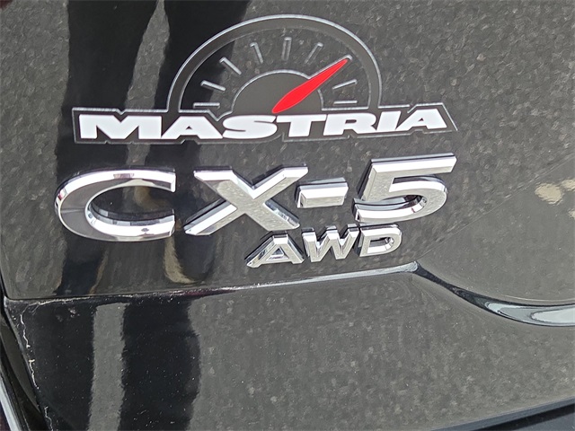 2025 Mazda CX-5 2.5 S Preferred photo 2