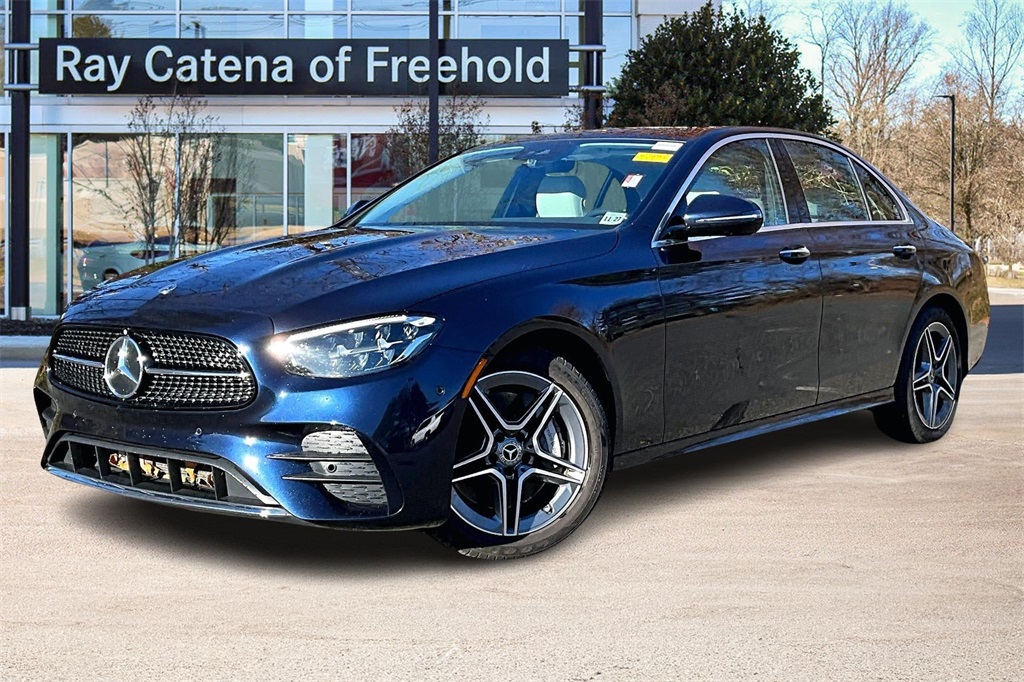 2023 Mercedes-Benz E-Class E350's photo