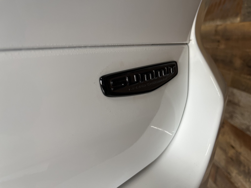 2025 Jeep Grand Cherokee L Summit Reserve photo 19