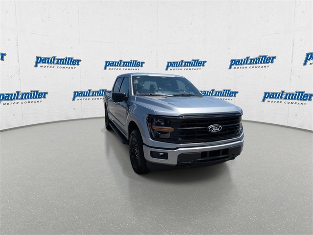 2025 Ford F-150 XLT photo 3