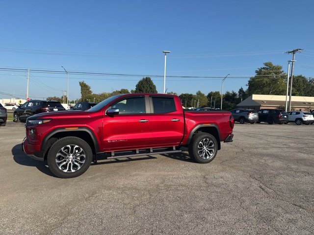 2024 Gmc Canyon Denali photo 2