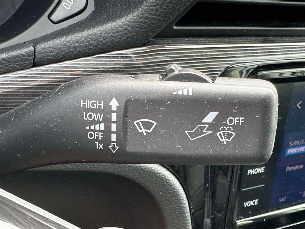 2020 Volkswagen Passat 2.0T R-Line photo 21