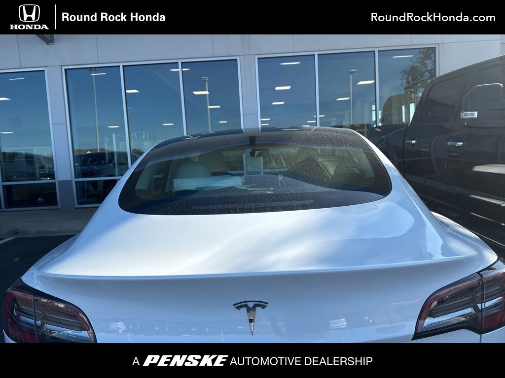 2023 Tesla Model 3 Base's photo