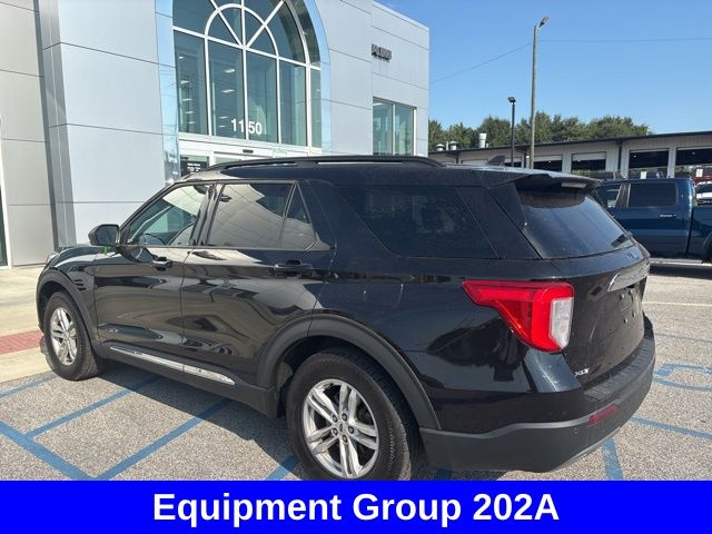 2023 Ford Explorer XLT photo 2