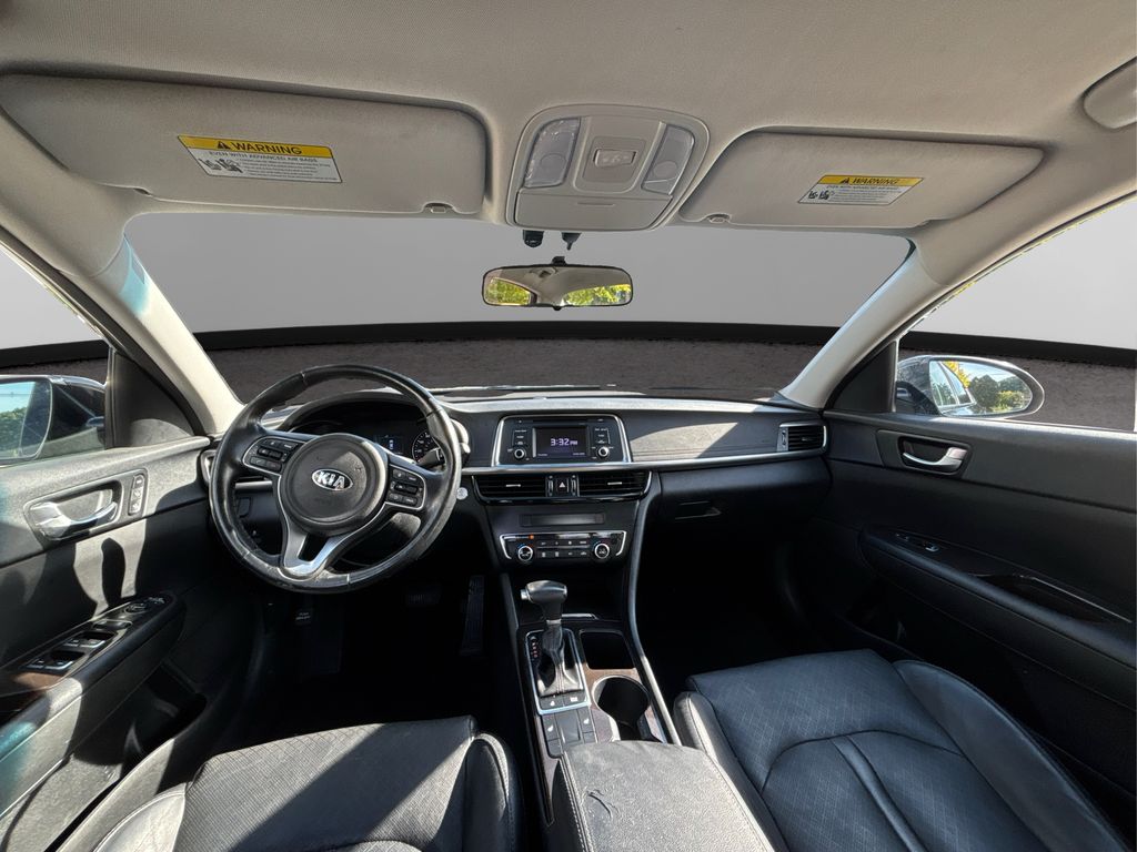 2016 Kia Optima EX photo 23