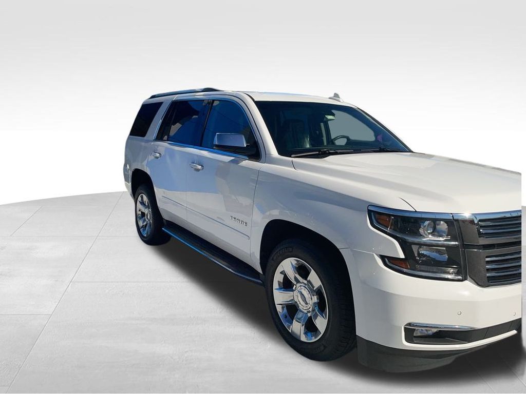 2018 Chevrolet Tahoe Premier photo 2