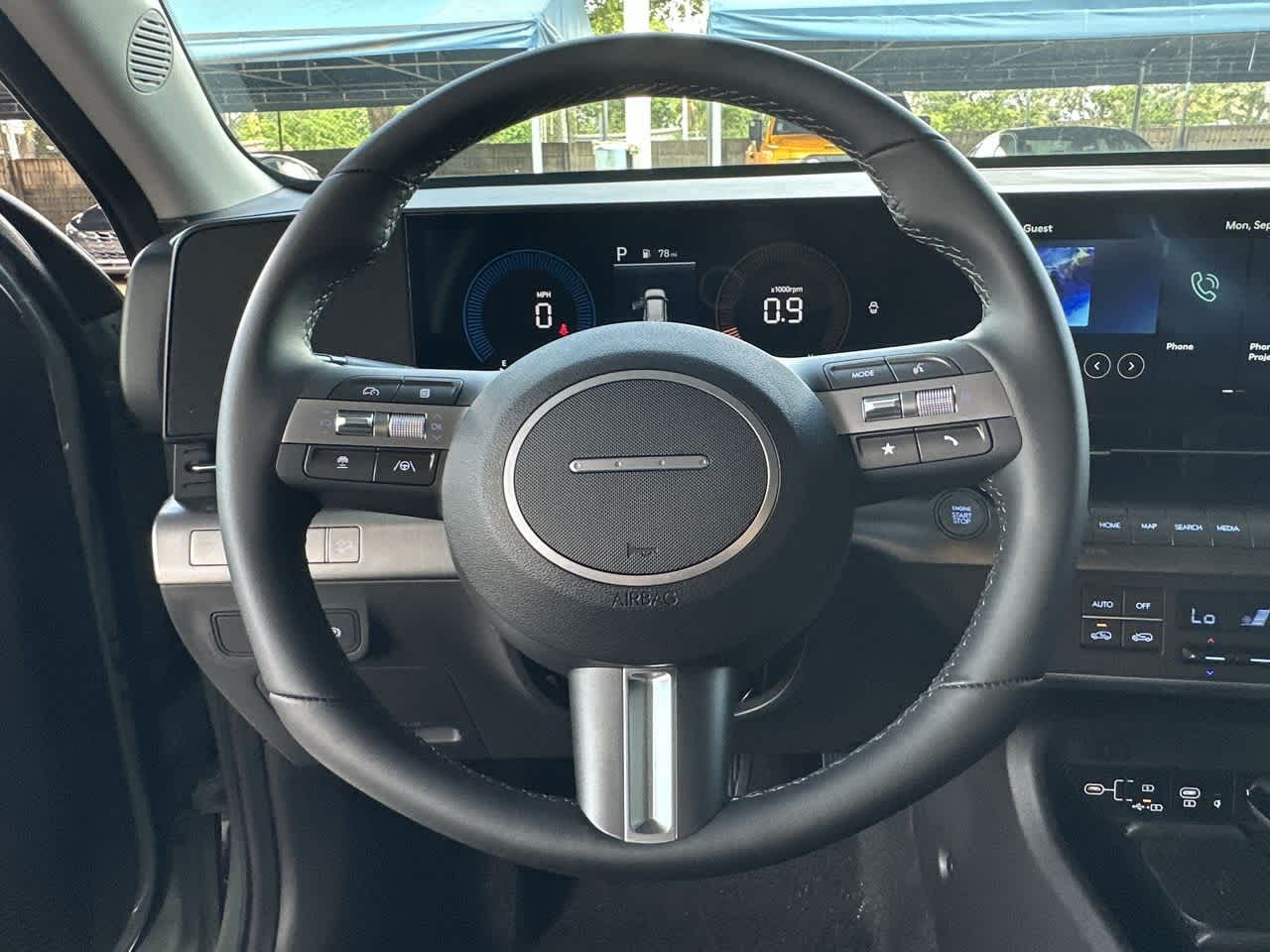 2026 Hyundai Kona SEL photo 14