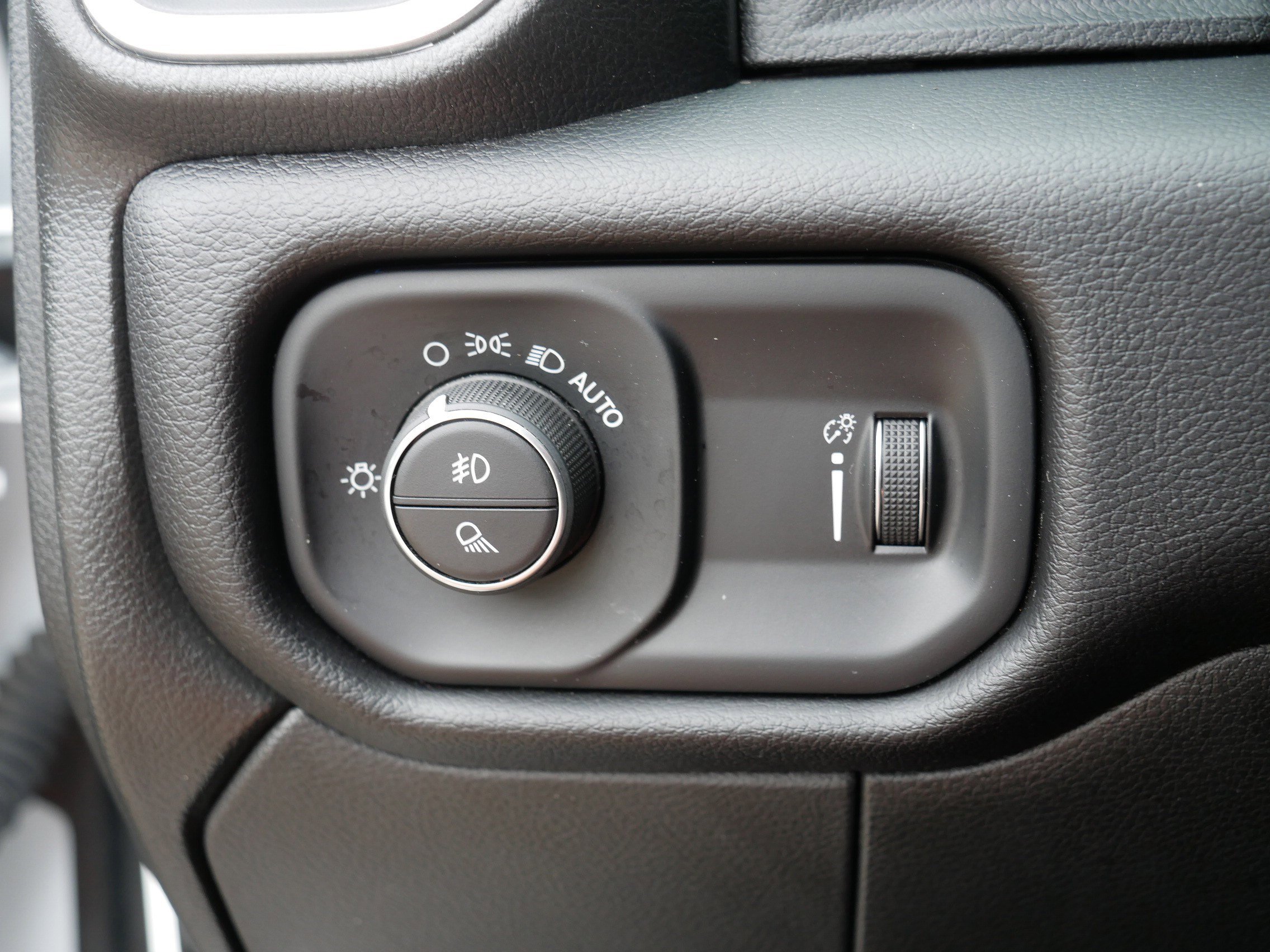 2024 Ram 2500 Big Horn photo 26