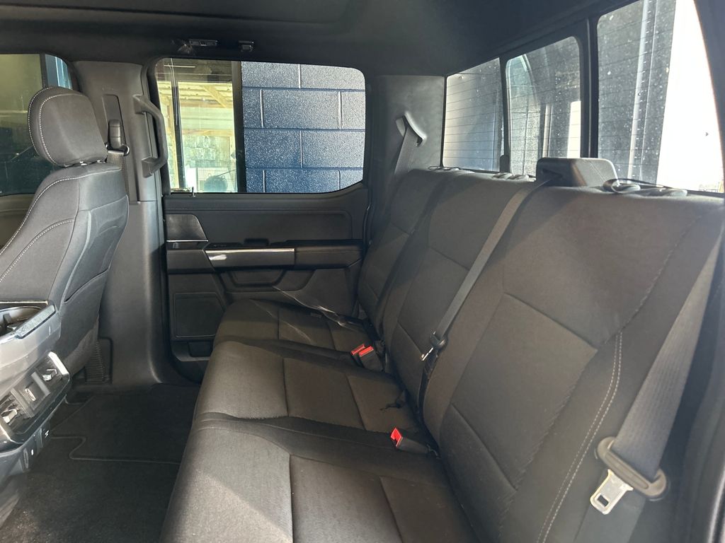 2021 Ford F-150 XLT photo 9