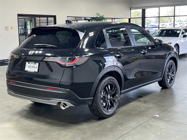 2026 Honda HR-V Sport photo 4