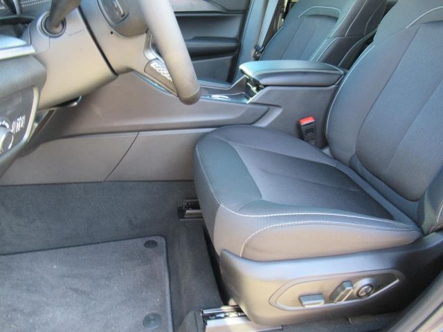 2025 Jeep Grand Cherokee Laredo X photo 14