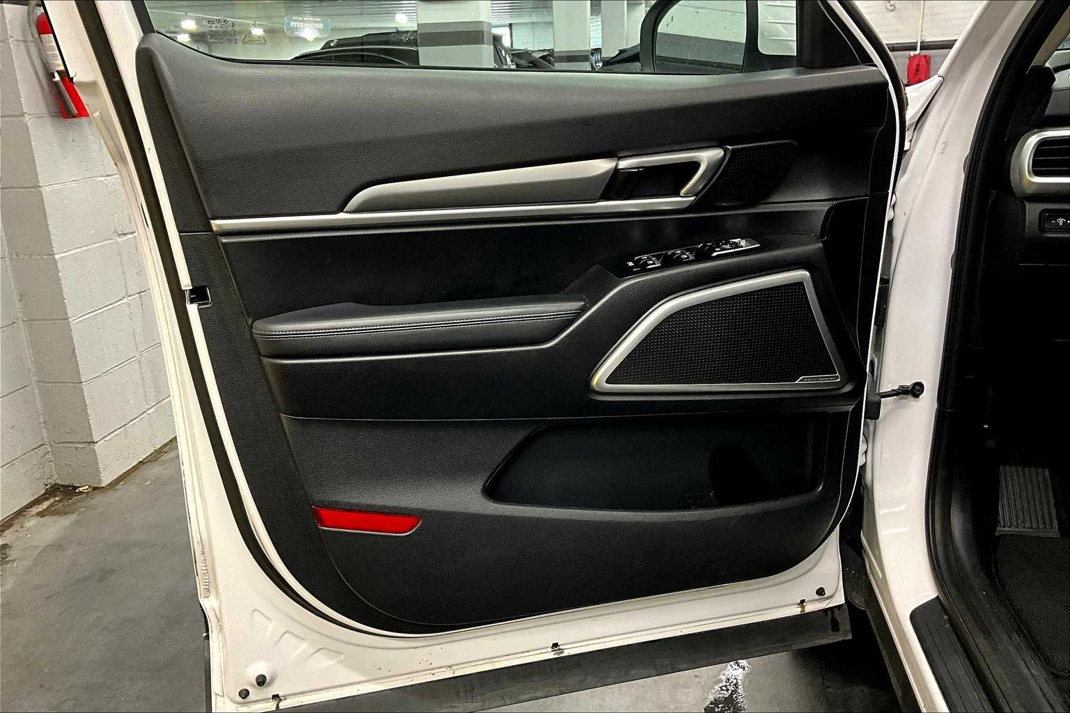 2021 Kia Telluride S photo 16