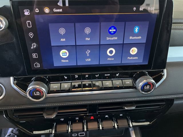 2024 Chevrolet Colorado LT photo 14