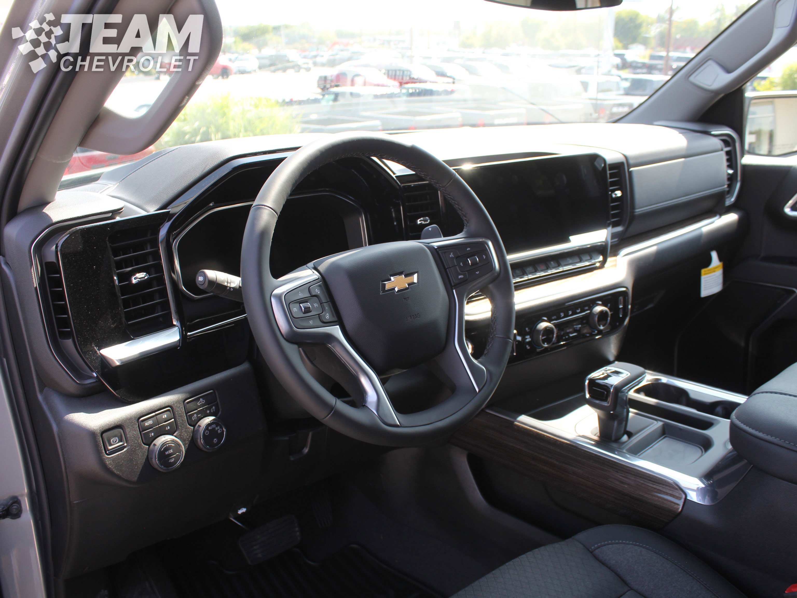 2026 Chevrolet Silverado 1500 LT photo 12