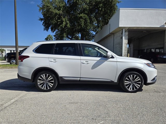 2020 Mitsubishi Outlander SEL photo 7