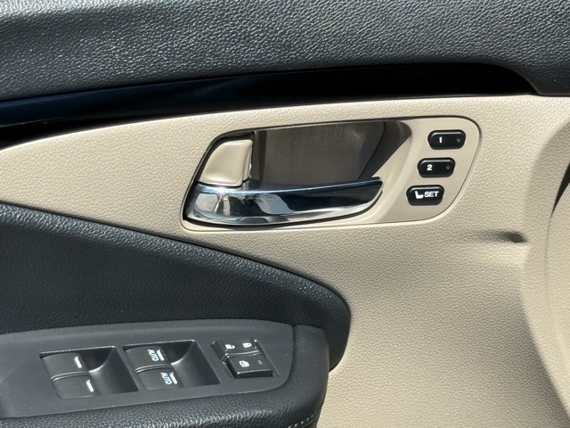 2019 Honda Pilot Elite photo 14