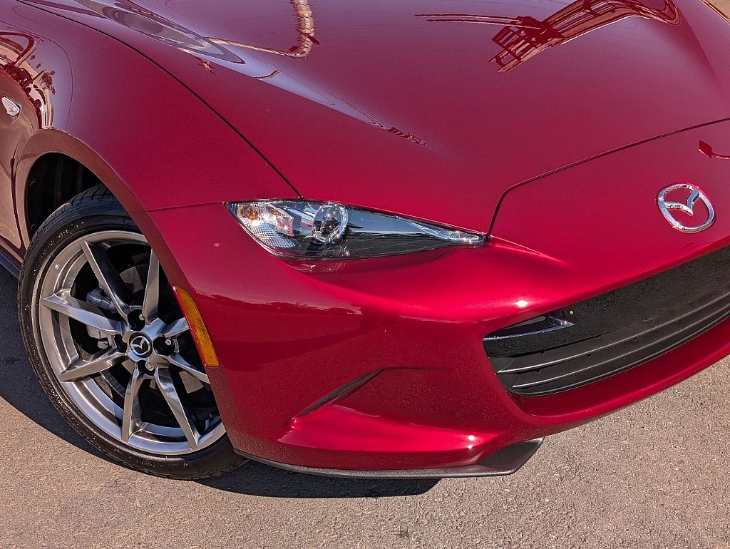 2023 Mazda MX-5 Miata Miata Grand Touring photo 3