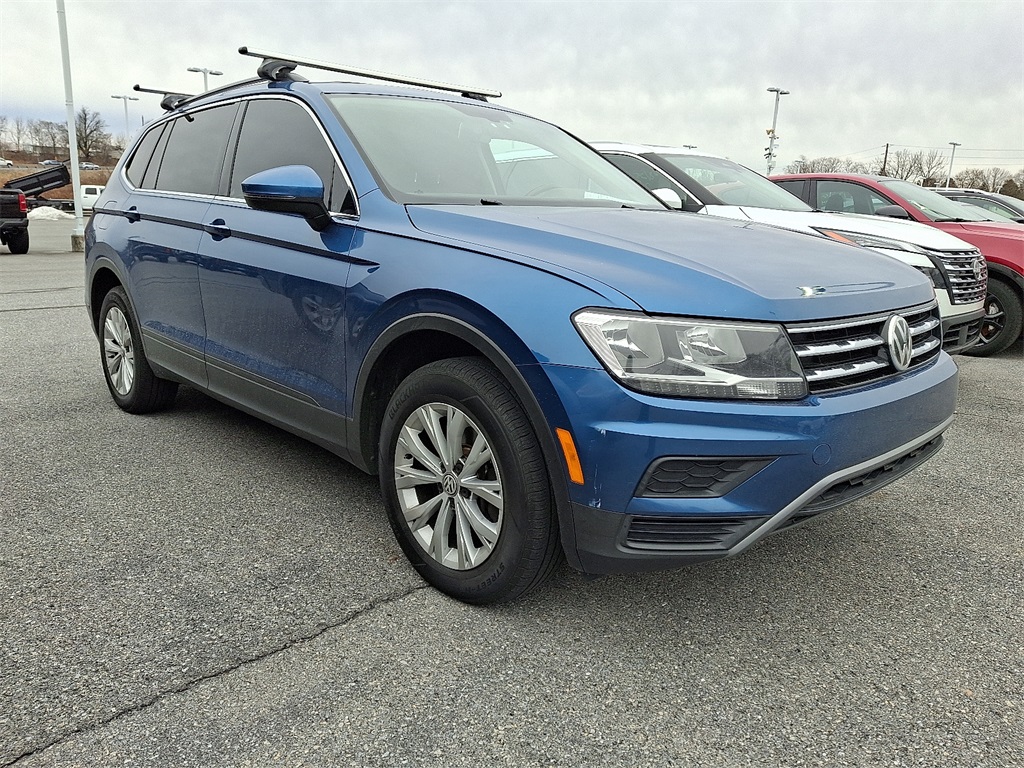 2019 Volkswagen Tiguan SE's photo