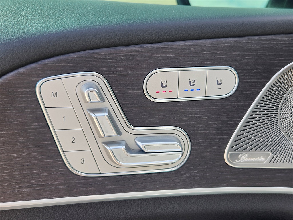 2022 Mercedes Benz GLS 450 4MATIC photo 25