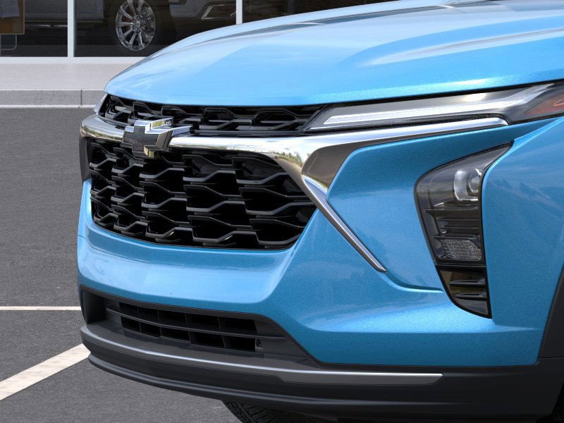 2025 Chevrolet Trax LT photo 13