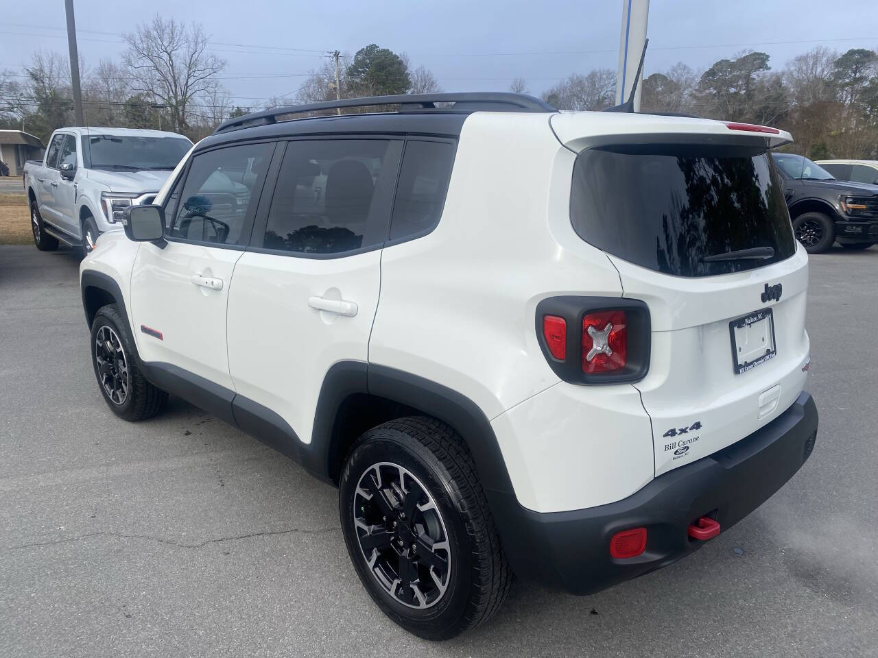 2023 Jeep Renegade Trailhawk's photo