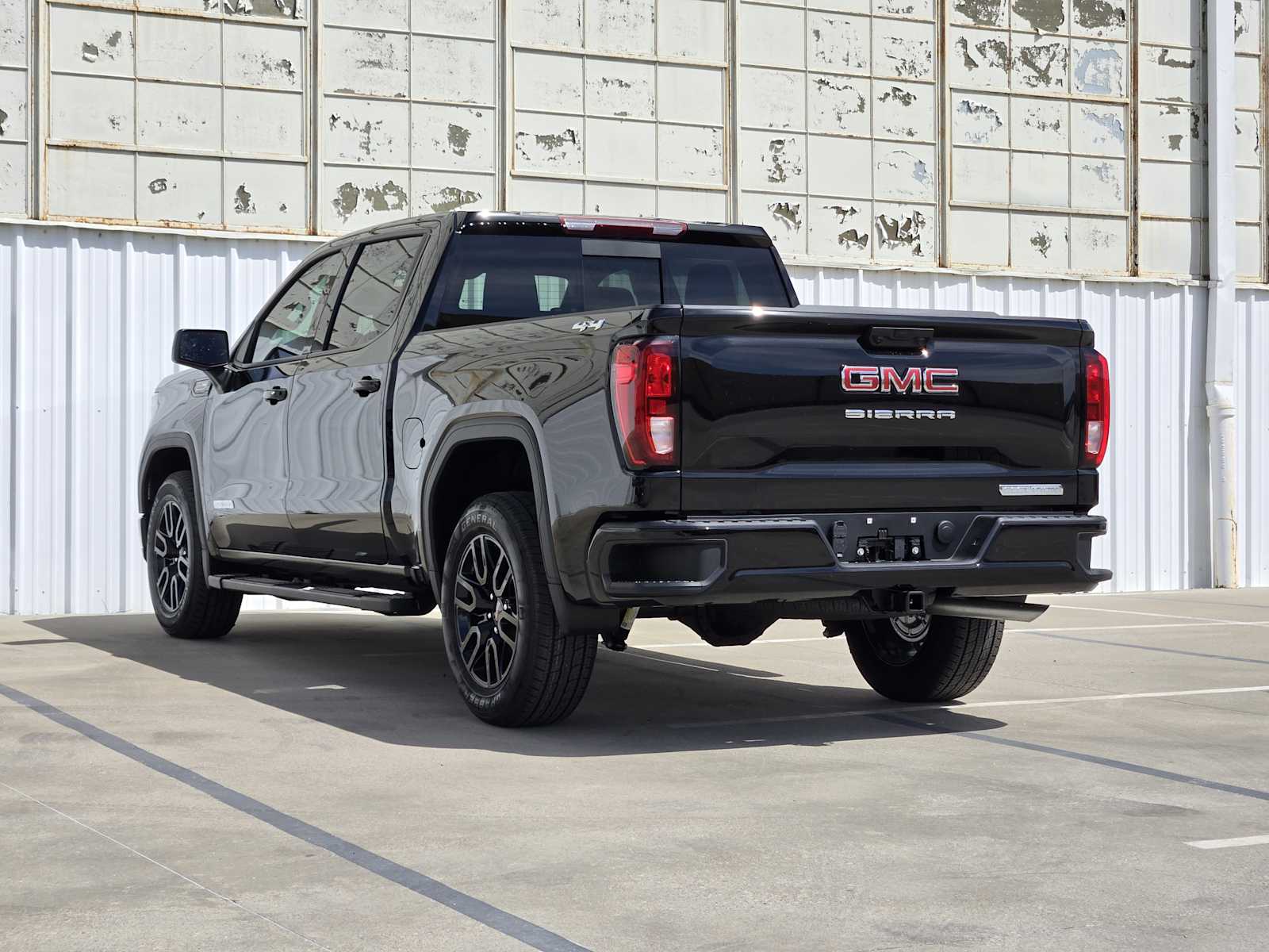 2025 Gmc Sierra 1500 photo 2