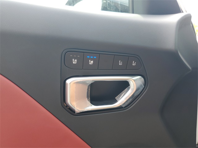 2025 Kia K4 GT-Line photo 26