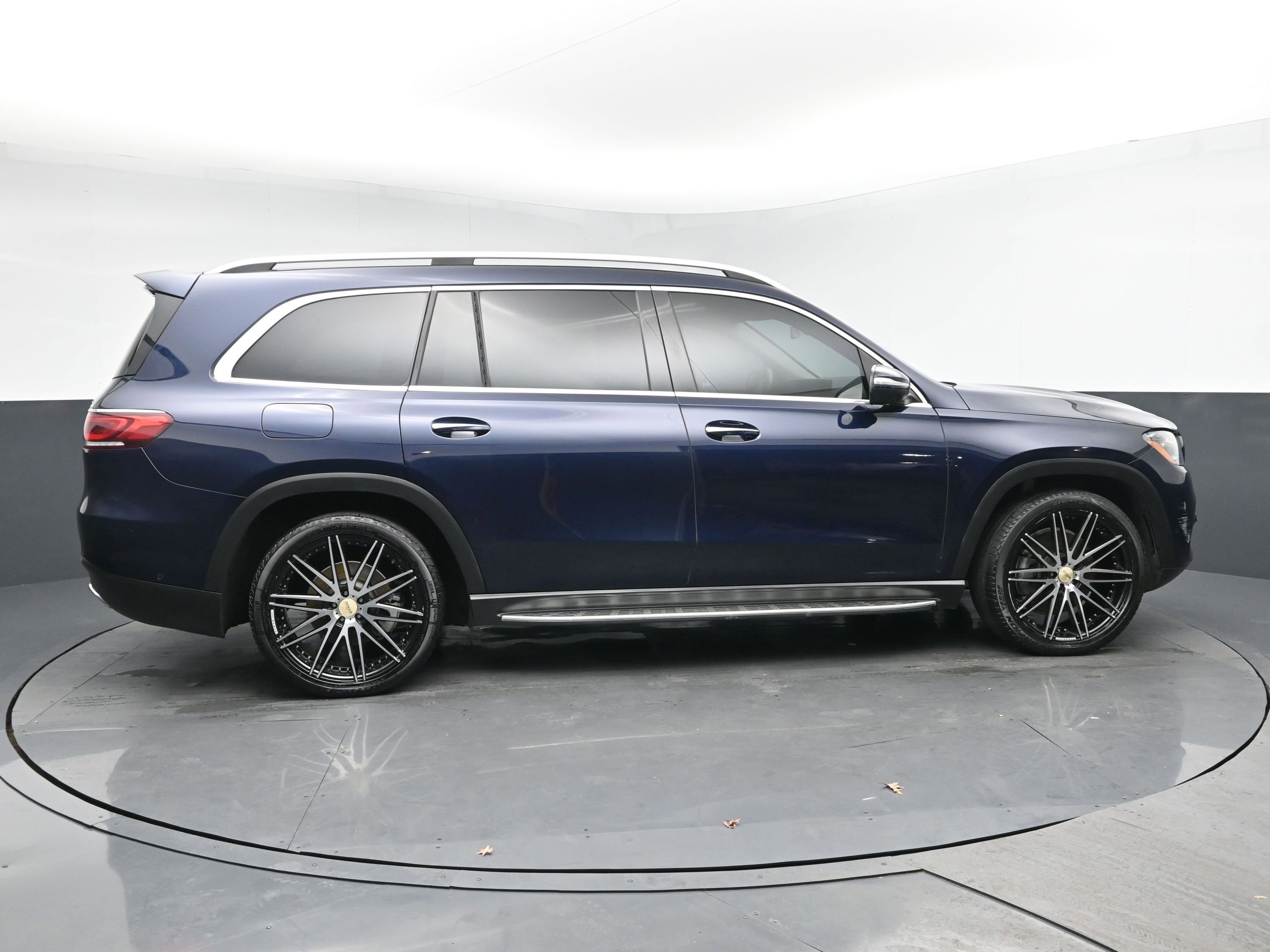 2020 Mercedes Benz GLS 450 4MATIC photo 2