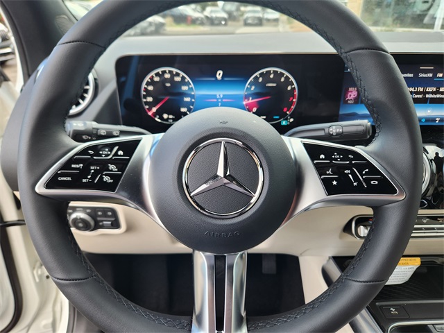 2026 Mercedes Benz GLA 250 4MATIC photo 15