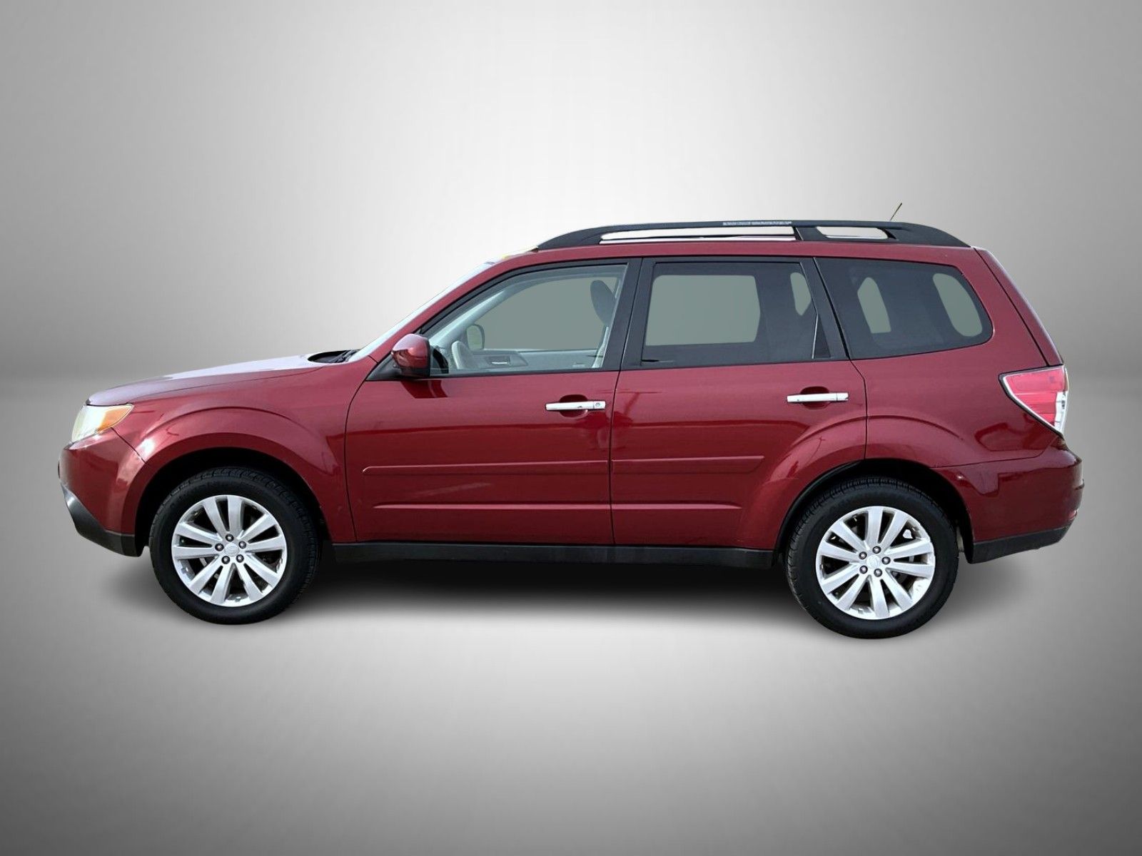 2012 Subaru Forester 2.5X Premium photo 8