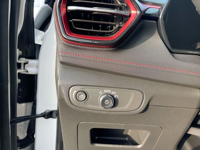 2025 CHEVROLET TRAILBLAZER - Image 17